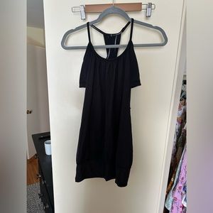 Lululemon black tank top size 6